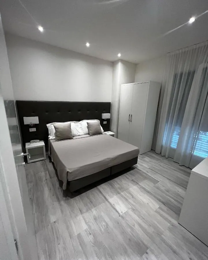 Hotel Ardea 里乔内 3*,  意大利