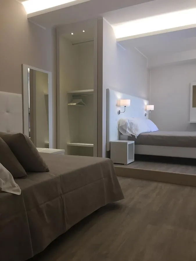 Hotel Ardea 里乔内